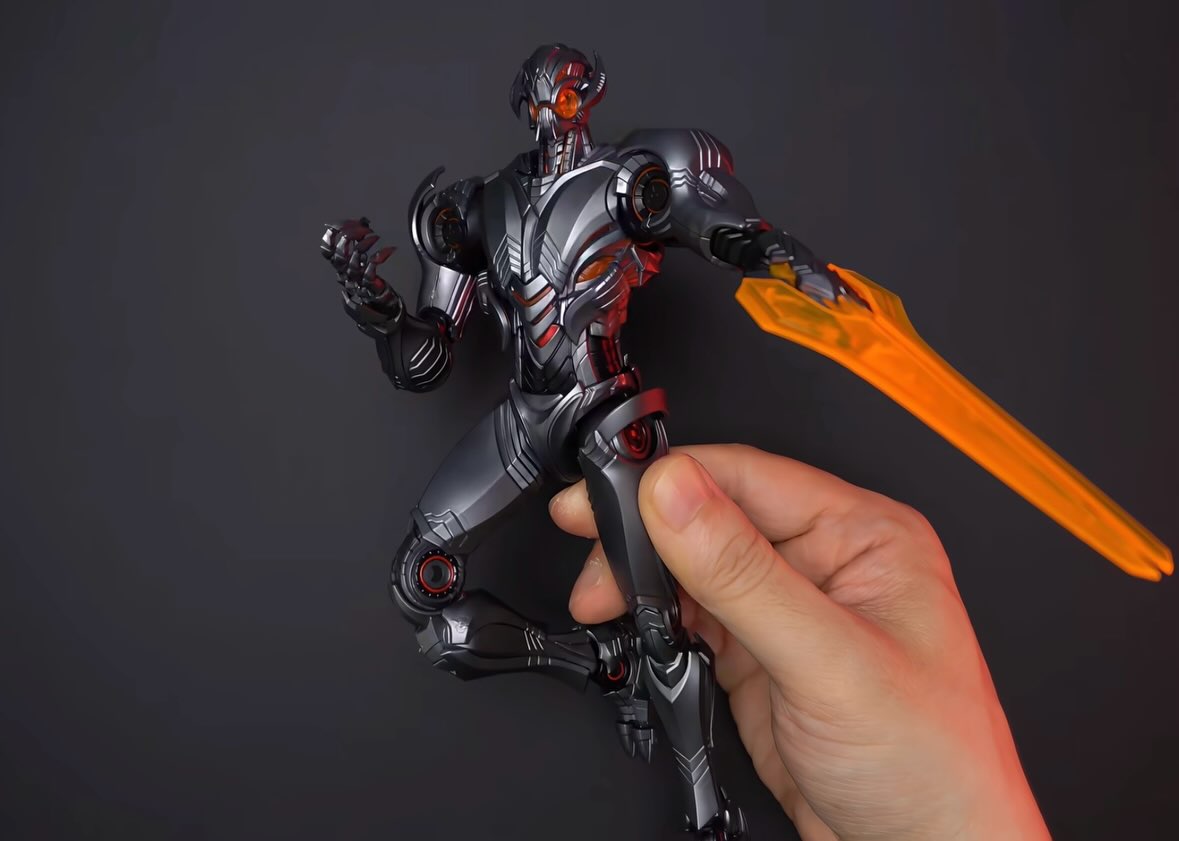 Novo Kit de Figura Blokees Leg - Model Kit Ultron avaliação e preço
