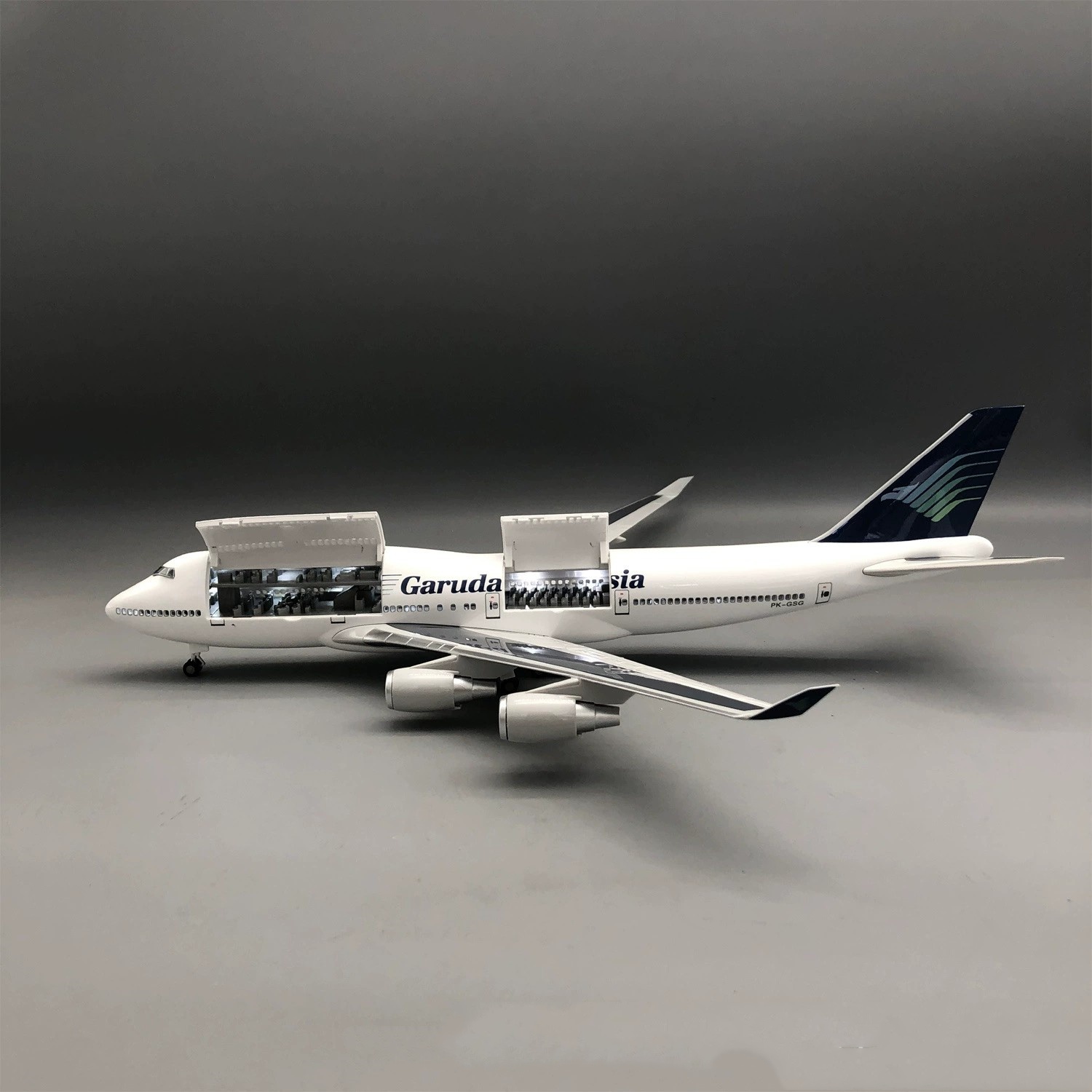 Modelo de Avião em Resina Diec - Model Kit Indonesia avaliação e preço